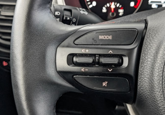 Подержанный автомобиль Kia Rio Sedan 2021 года (26 фото)