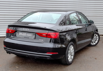 Подержанный автомобиль Audi A3 Sedan 2014 года (5 фото)