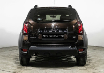 Подержанный автомобиль Renault Duster 2019 года (4 фото)