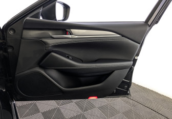 Подержанный автомобиль Mazda 6 Sedan 2020 года (25 фото)