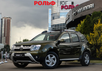 Подержанный автомобиль Renault Duster 2017 года (1 фото)