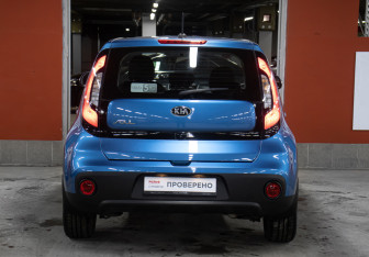 Подержанный автомобиль Kia Soul 2018 года (6 фото)