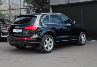 Подержанный автомобиль Audi Q5 2014 года (4 фото)