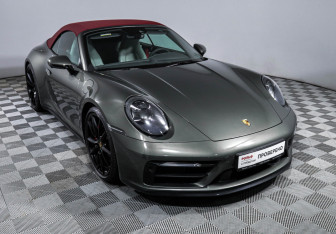 Подержанный автомобиль Porsche 911 Convertible 2021 года (21 фото)