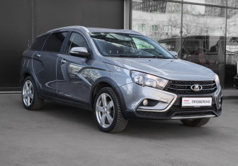 Подержанный автомобиль LADA (ВАЗ) Vesta Wagon 2019 года (3 фото)