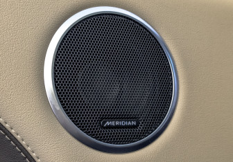 Подержанный автомобиль Land Rover Range Rover Sport 2021 года (27 фото)