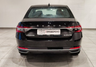 Новый Skoda Superb Liftback 2025 (6 фото)