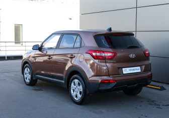 Подержанный автомобиль Hyundai Creta 2017 года (5 фото)