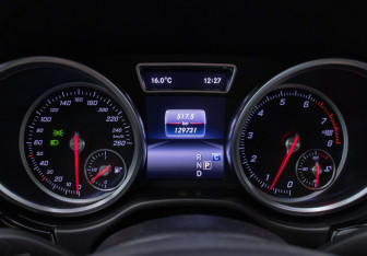 Подержанный автомобиль Mercedes-Benz GLE 2017 года (11 фото)