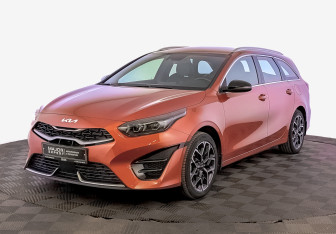 Подержанный автомобиль Kia Ceed Wagon 2021 года (1 фото)