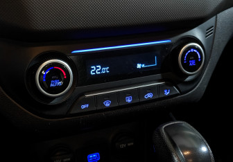 Подержанный автомобиль Hyundai Creta 2019 года (21 фото)