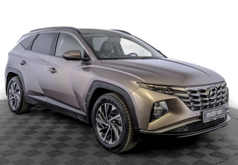 Подержанный автомобиль Hyundai Tucson 2022 года (3 фото)