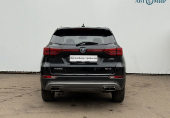 Подержанный автомобиль Changan CS75 2020 года (6 фото)