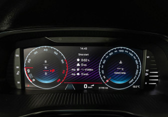 Подержанный автомобиль Skoda Octavia Liftback 2023 года (11 фото)