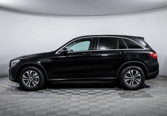 Подержанный автомобиль Mercedes-Benz GLC Coupe 2018 года (8 фото)