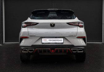 Подержанный автомобиль Changan UNI-T 2020 года (6 фото)