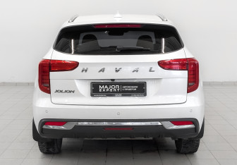 Подержанный автомобиль Haval Jolion 2023 года (6 фото)