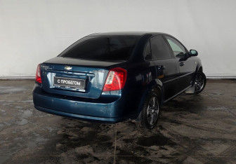 Подержанный автомобиль Chevrolet Lacetti Sedan 2007 года (4 фото)