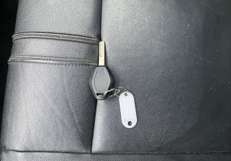 Подержанный автомобиль BMW X3 2008 года (15 фото)