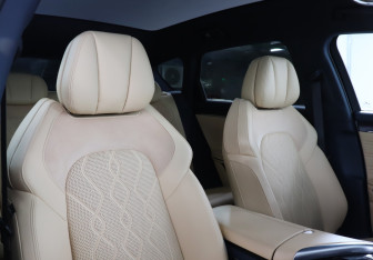 Подержанный автомобиль Voyah Free 2023 года (16 фото)