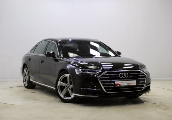 Подержанный автомобиль Audi A8 2018 года (2 фото)