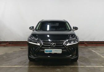 Подержанный автомобиль Lexus NX 2015 года (2 фото)