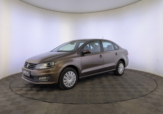 Подержанный автомобиль Volkswagen Polo Sedan 2017 года (1 фото)