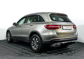 Подержанный автомобиль Mercedes-Benz GLC Coupe 2018 года (7 фото)