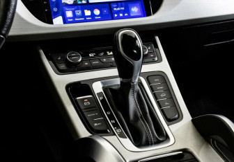 Подержанный автомобиль Geely Atlas 2021 года (13 фото)