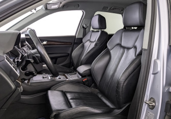 Подержанный автомобиль Audi Q5 2017 года (20 фото)