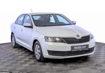 Подержанный автомобиль Skoda Rapid Liftback 2019 года (3 фото)