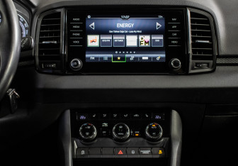 Подержанный автомобиль Skoda Karoq 2021 года (14 фото)