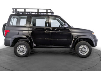 Новый УАЗ Patriot 2024 (4 фото)