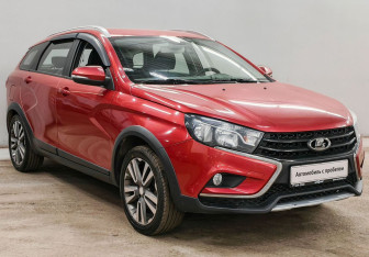 Подержанный автомобиль LADA (ВАЗ) Vesta Wagon 2019 года (3 фото)