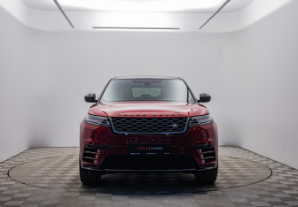 Подержанный автомобиль Land Rover Range Rover Velar 2017 года (2 фото)