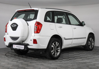Подержанный автомобиль Chery Tiggo 3 2017 года (5 фото)