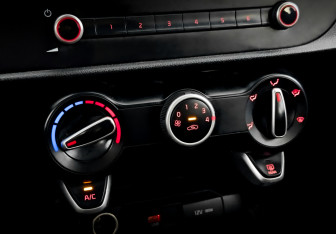 Подержанный автомобиль Kia Rio Hatchback 2021 года (24 фото)