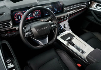 Подержанный автомобиль Exeed VX 2022 года (9 фото)