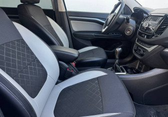 Подержанный автомобиль LADA (ВАЗ) Vesta Wagon 2019 года (10 фото)