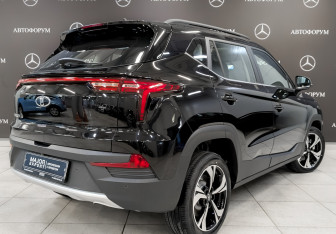 Новый Москвич 3 2022 (5 фото)