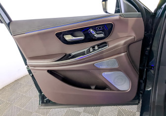 Подержанный автомобиль Exeed VX 2023 года (20 фото)