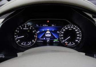 Подержанный автомобиль Nissan Murano Suv 2019 года (13 фото)