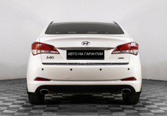 Подержанный автомобиль Hyundai i40 Sedan 2014 года (4 фото)