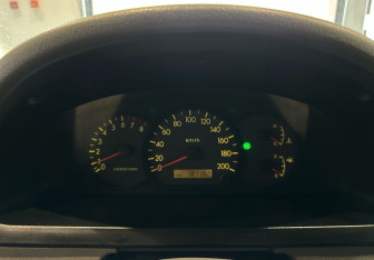 Подержанный автомобиль Kia Rio Wagon 2005 года (14 фото)