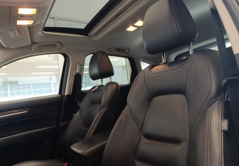 Подержанный автомобиль Mazda CX-5 2018 года (15 фото)