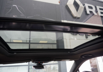 Подержанный автомобиль Cadillac XT6 2020 года (16 фото)