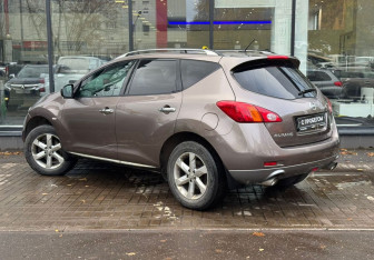 Подержанный автомобиль Nissan Murano Suv 2012 года (6 фото)