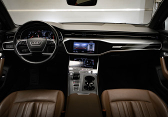 Подержанный автомобиль Audi A6 Sedan 2019 года (7 фото)