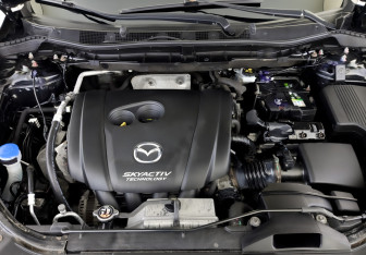 Подержанный автомобиль Mazda CX-5 2016 года (9 фото)