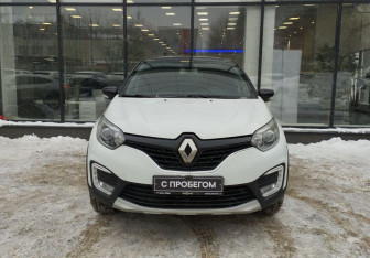 Подержанный автомобиль Renault Kaptur 2019 года (2 фото)
